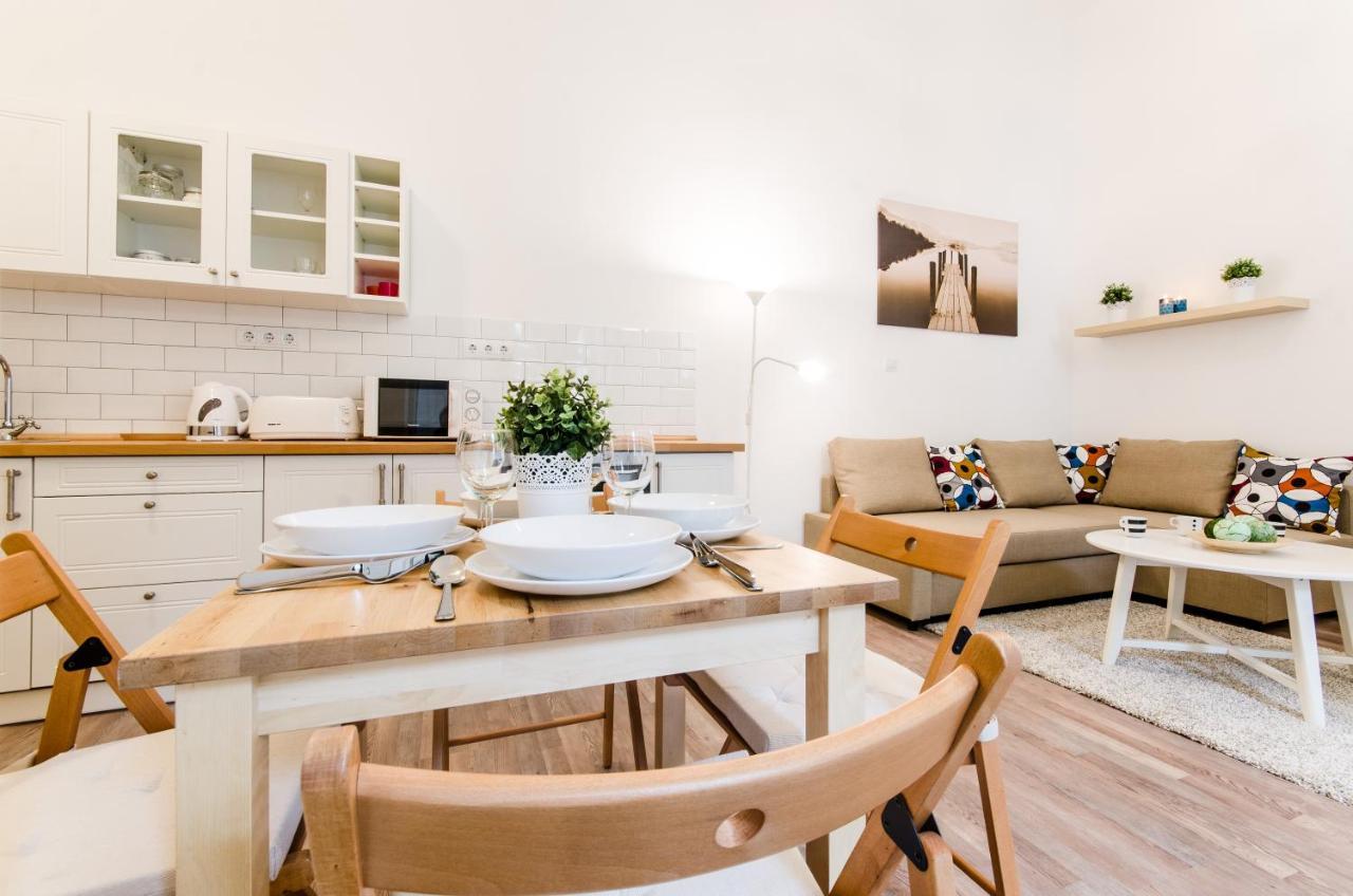 N28 Deluxe Apartment Budapest Extérieur photo
